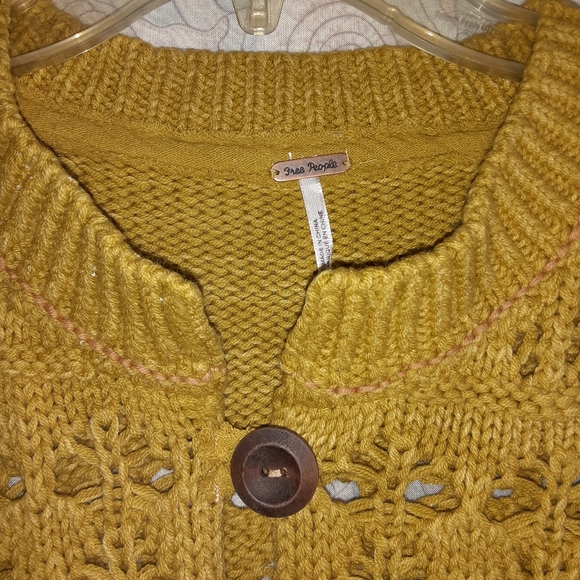 Free People Sweater - Picture 6 of 7